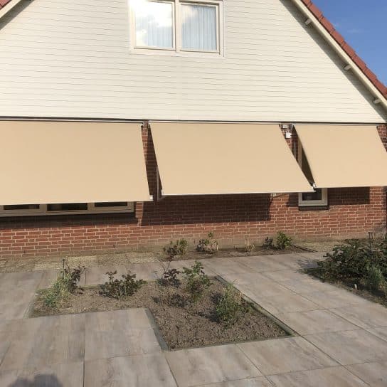 doek zonnescherm montfort