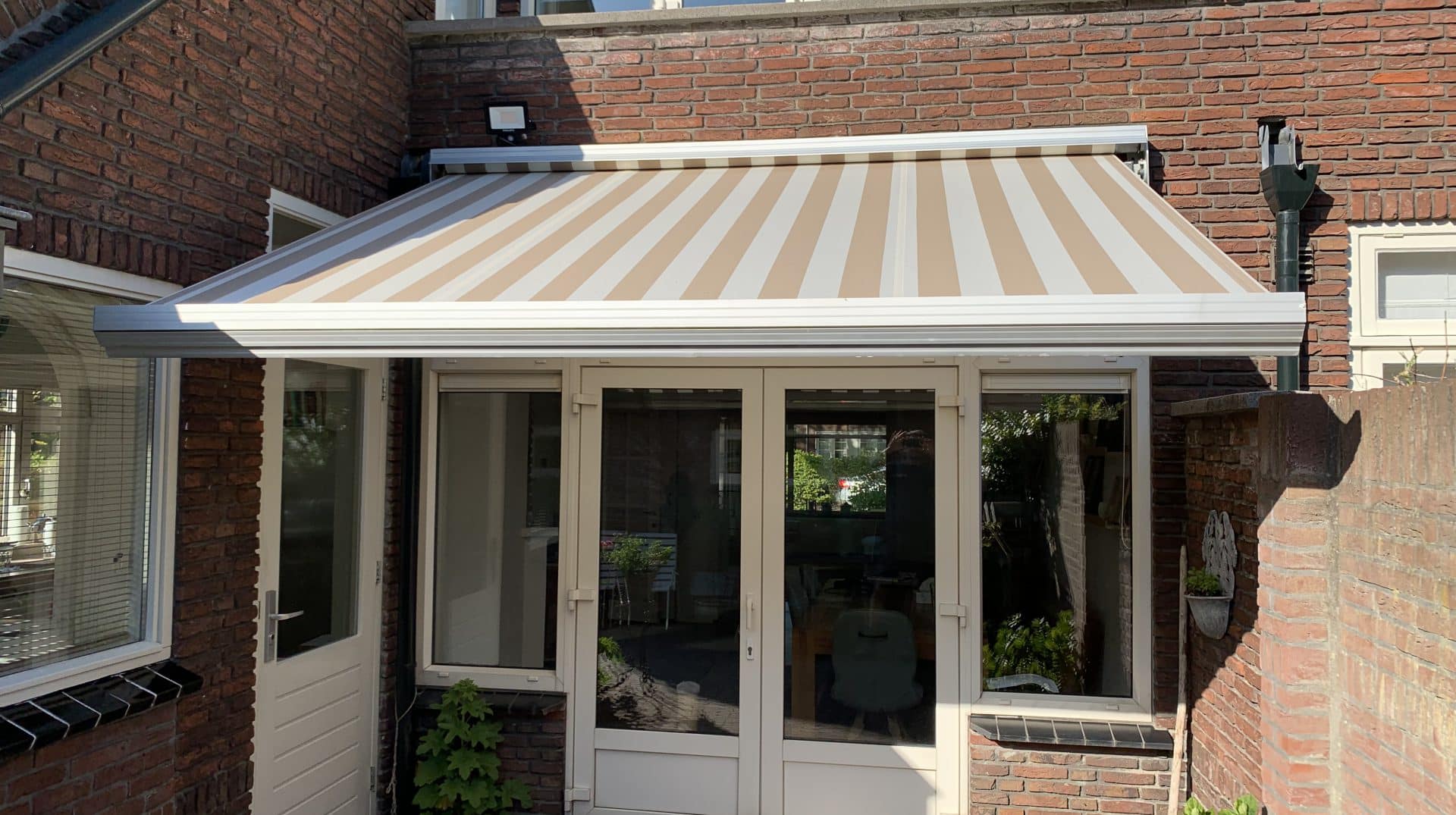 doek zonnescherm wassenaar