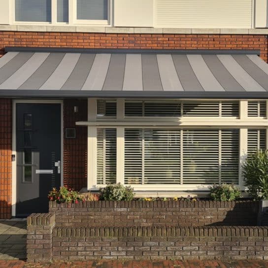 zonnescherm doek volendam