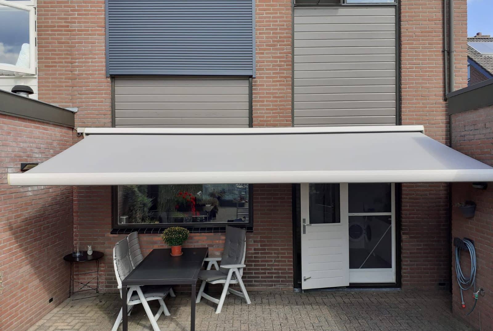 zonnescherm doek vervangen erichem