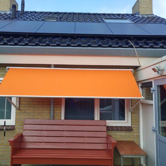 Oranje zonneschermdoek van Tibelly