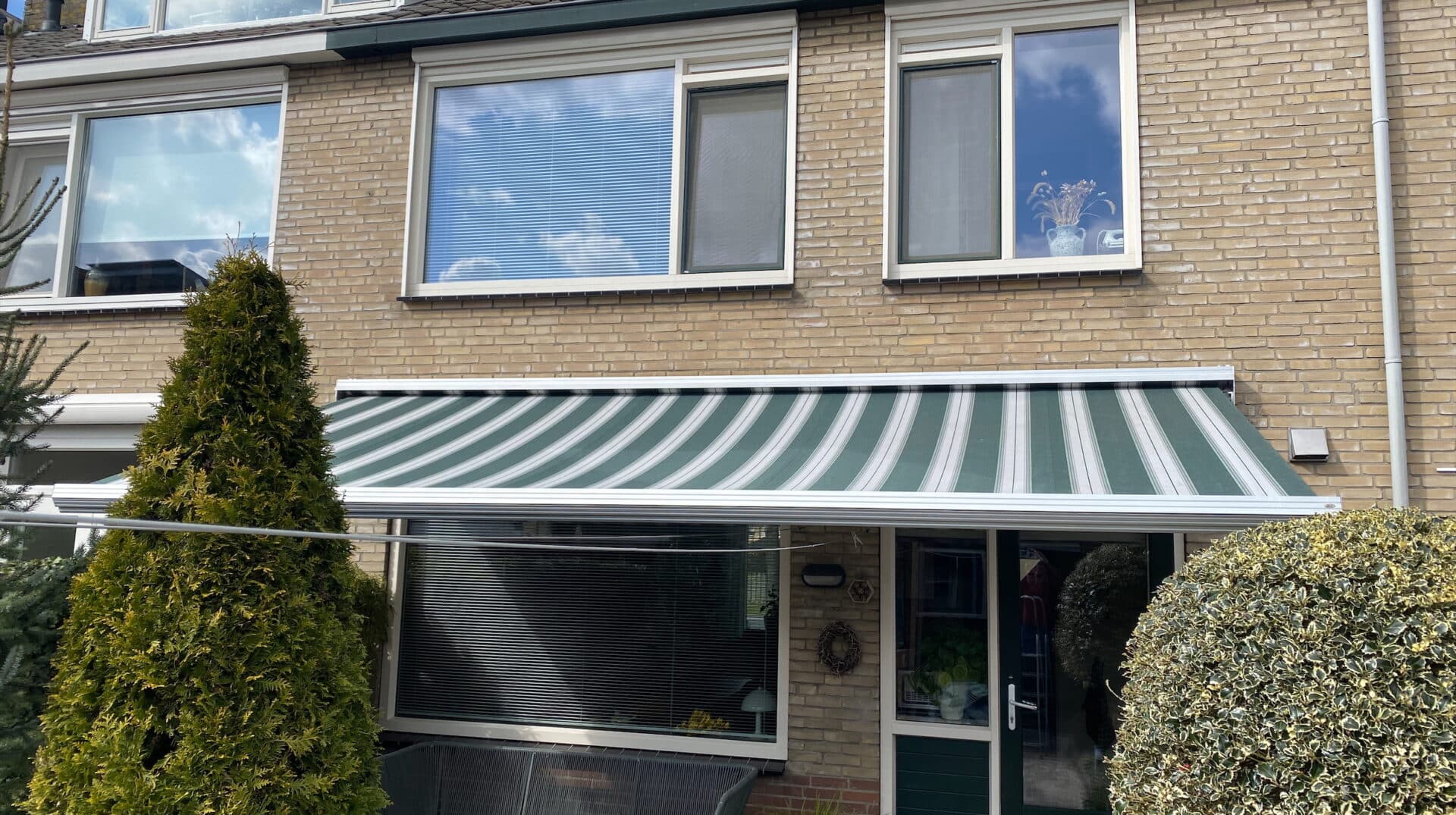 T408 Tibelly zonnescherm doek vervangen