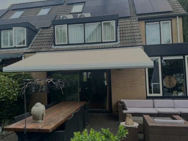 T133 Tibelly zonneschermdoek