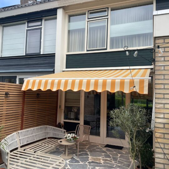 Zonneschermdoek zoetermeer vervangen